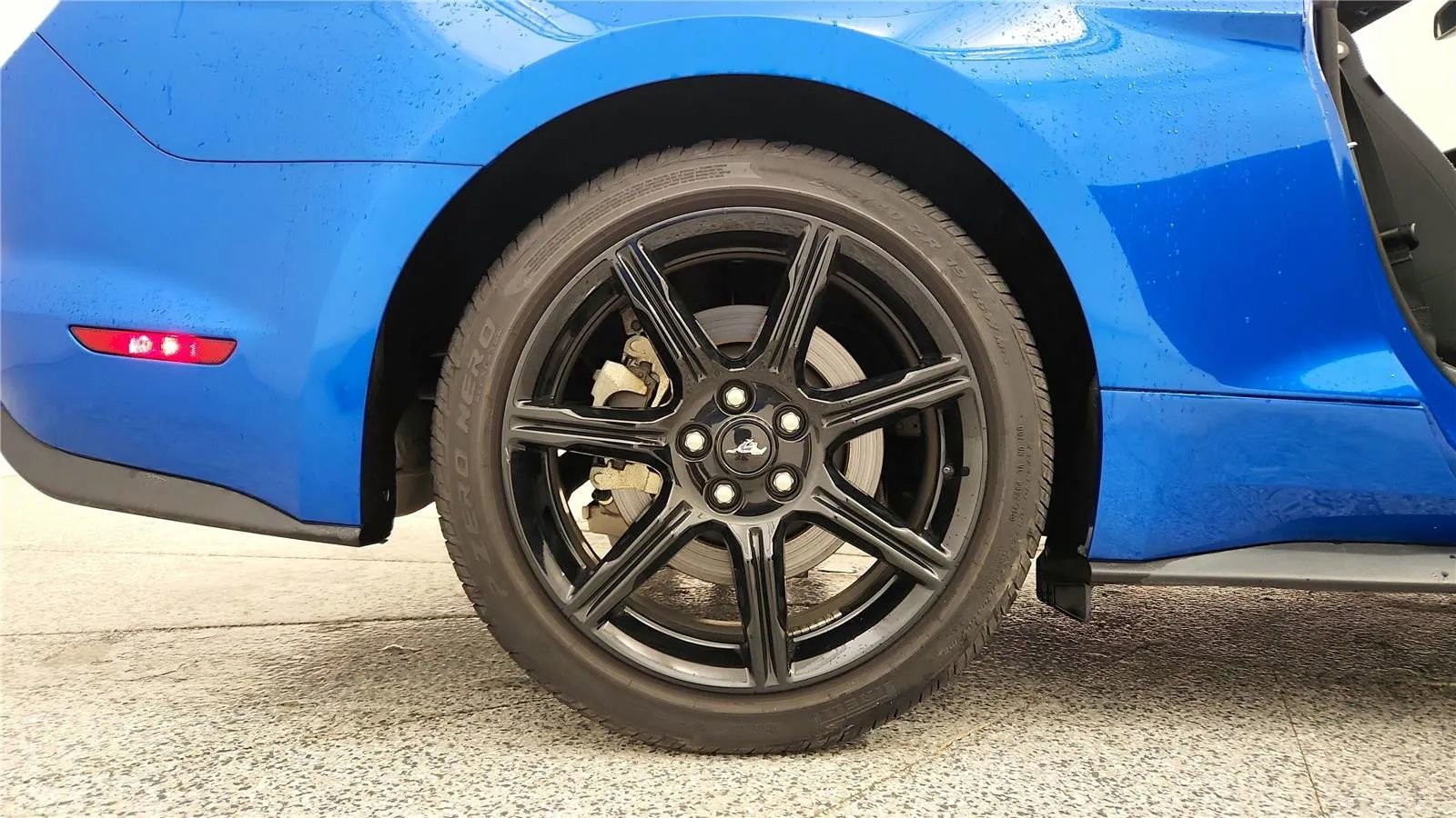 Used 2020 Ford Mustang GT w/ Equipment Group 301A RWD image 13