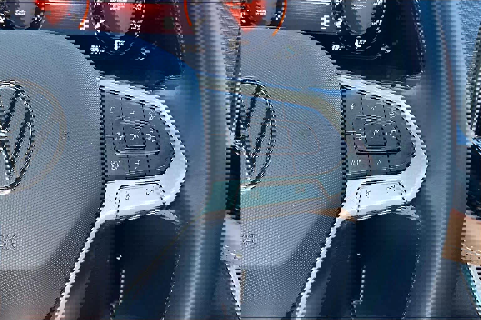 Used 2024 Volkswagen Atlas Cross Sport SEL R-Line image 24