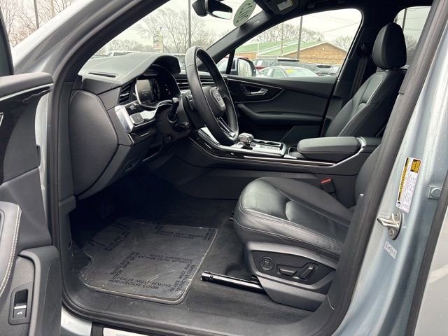 Used 2025 Audi Q7 3.0T Premium Plus image 19