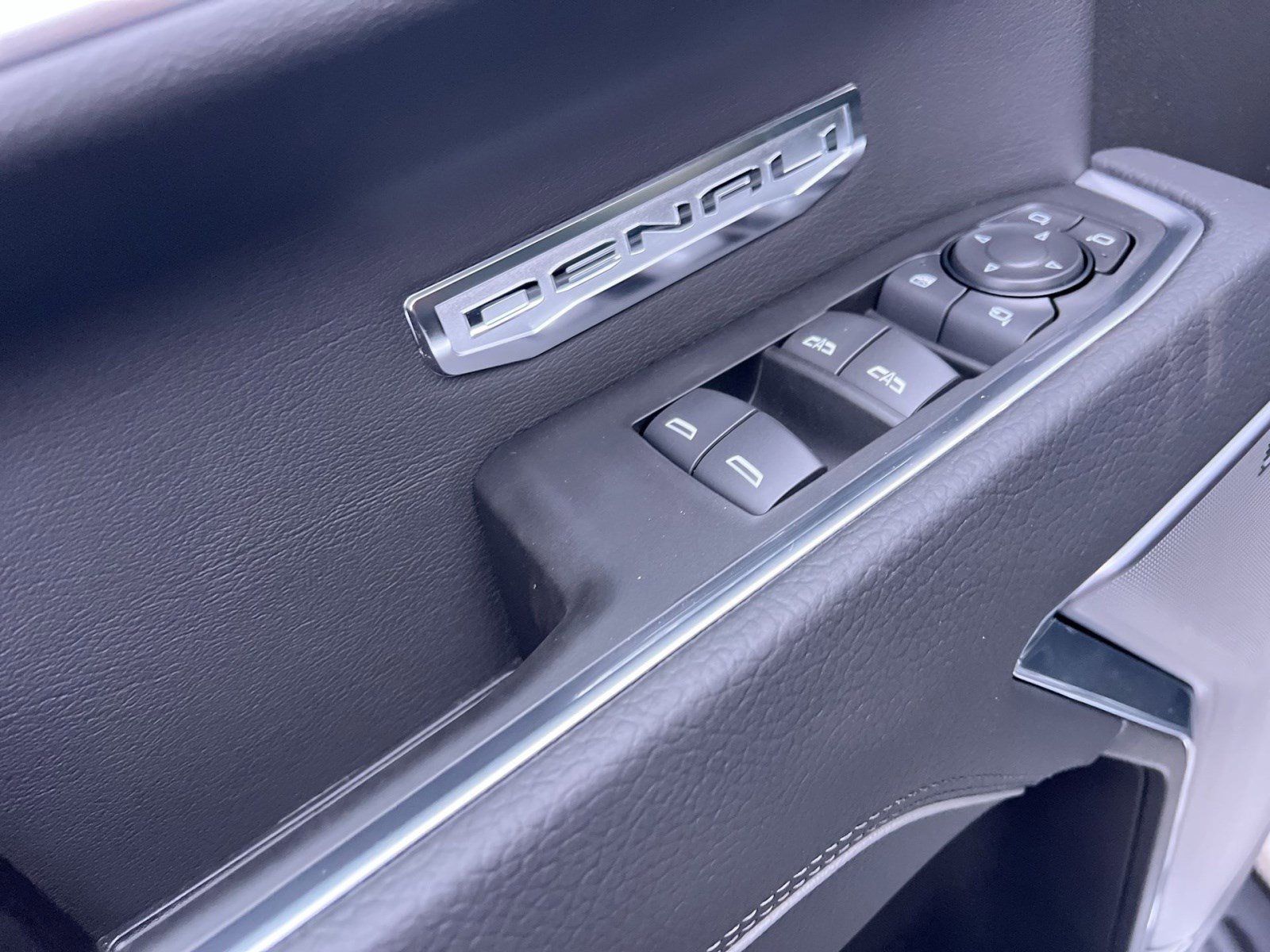 New 2026 GMC Sierra 1500 Denali w/ Technology Package image 14