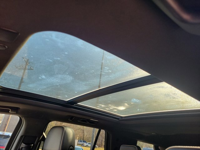 Used 2021 Chevrolet Tahoe Premier image 8