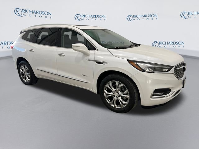 Used 2021 Buick Enclave Avenir w/ Avenir Technology Package image 7