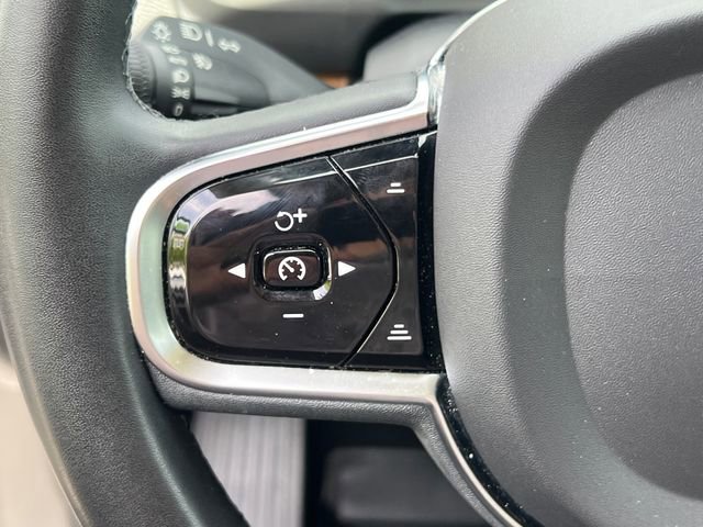 Used 2023 Volvo XC90 B6 Plus w/ Protection Package Premier AWD/4WD image 30