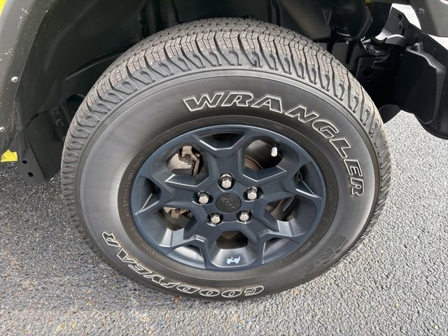 Used 2023 Jeep Gladiator Willys image 24