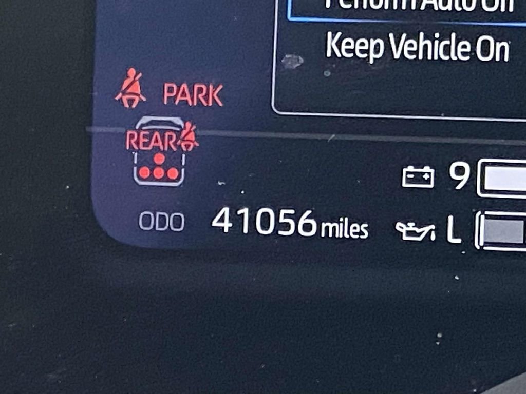 Used 2024 Toyota Sequoia Limited image 26