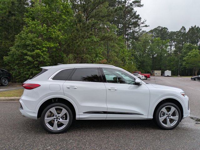 Used 2025 Audi Q5 Premium Plus w/ Premium Plus AWD/4WD video 4