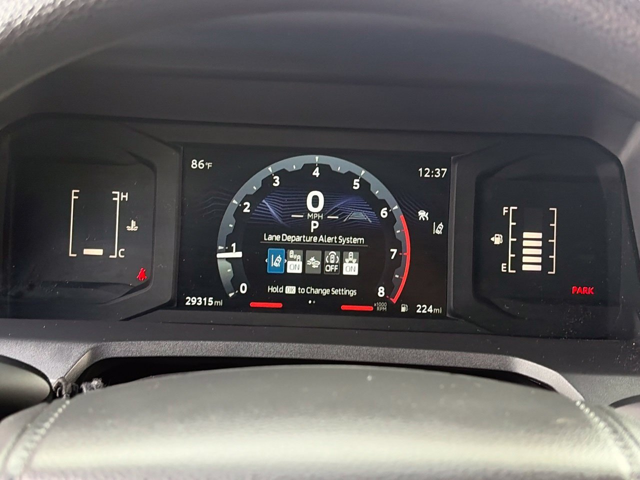 Used 2025 Toyota Tacoma SR5 AWD/4WD image 11