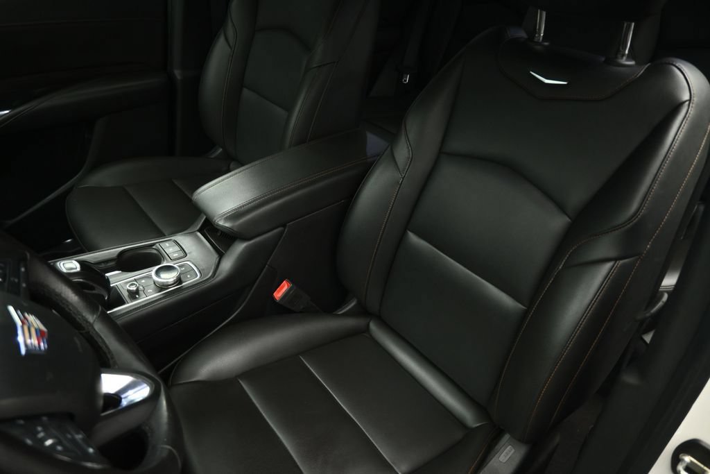 Used 2019 Cadillac XT4 Sport w/ Cold Weather Package FWD image 50