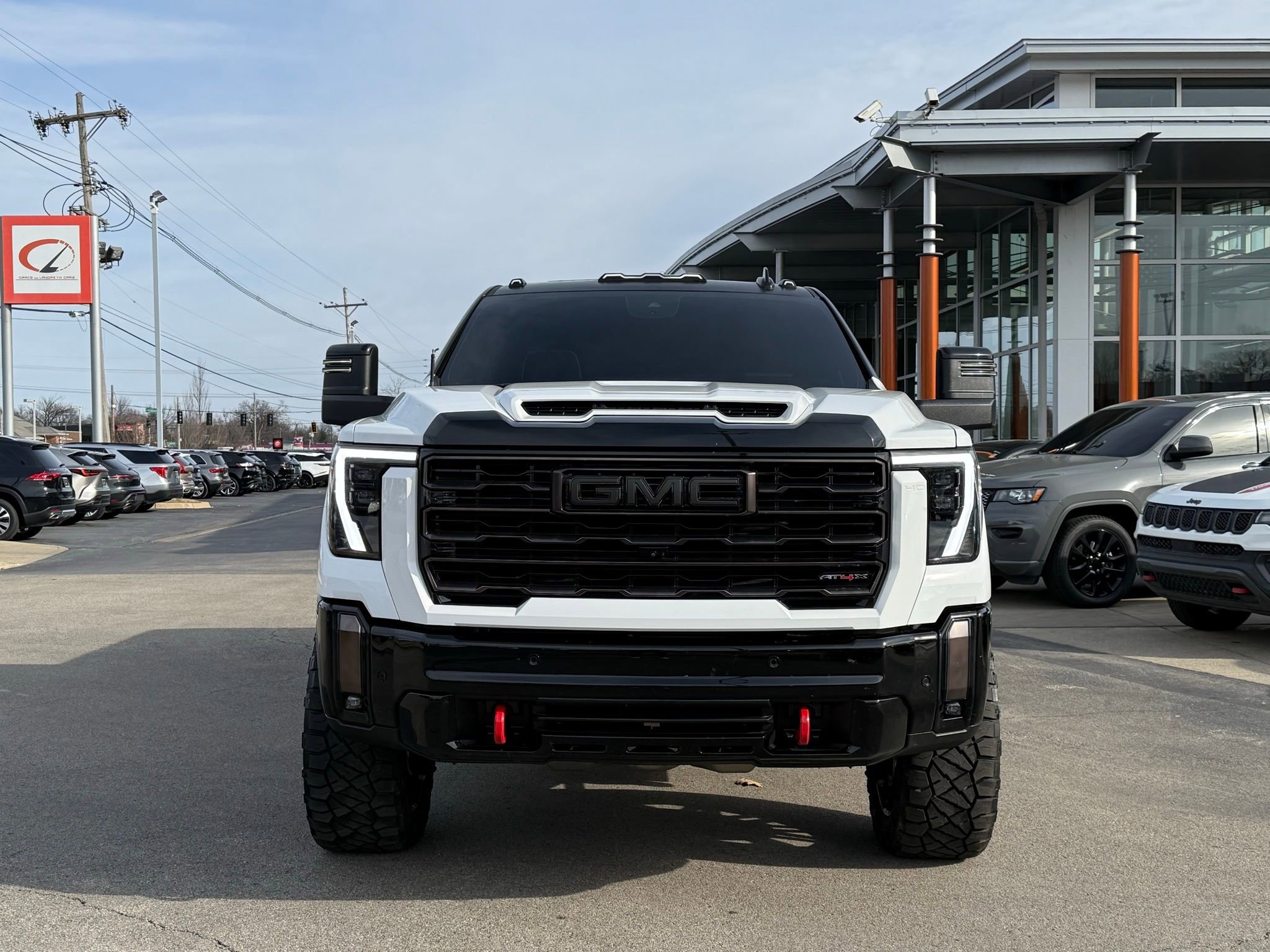 Used 2024 GMC Sierra 2500 AT4X image 4