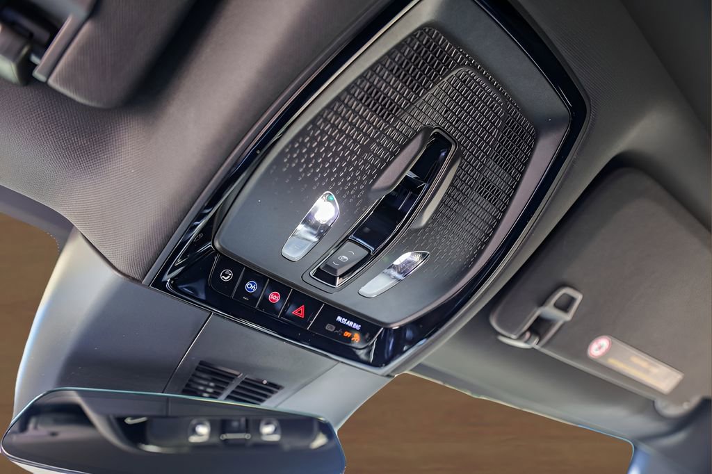 Certified 2024 Cadillac Lyriq Sport AWD/4WD image 20