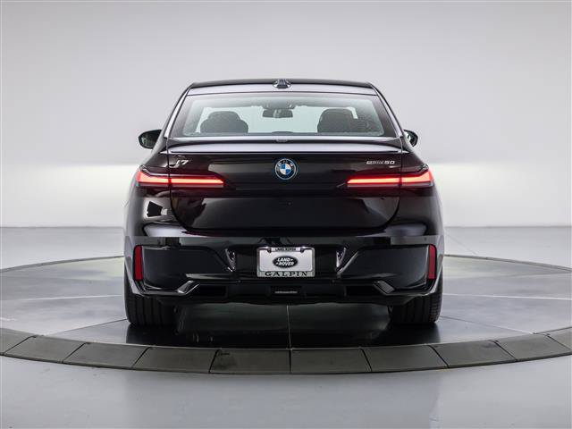 Used 2026 BMW i7 eDrive50 w/ M Sport Package RWD image 4