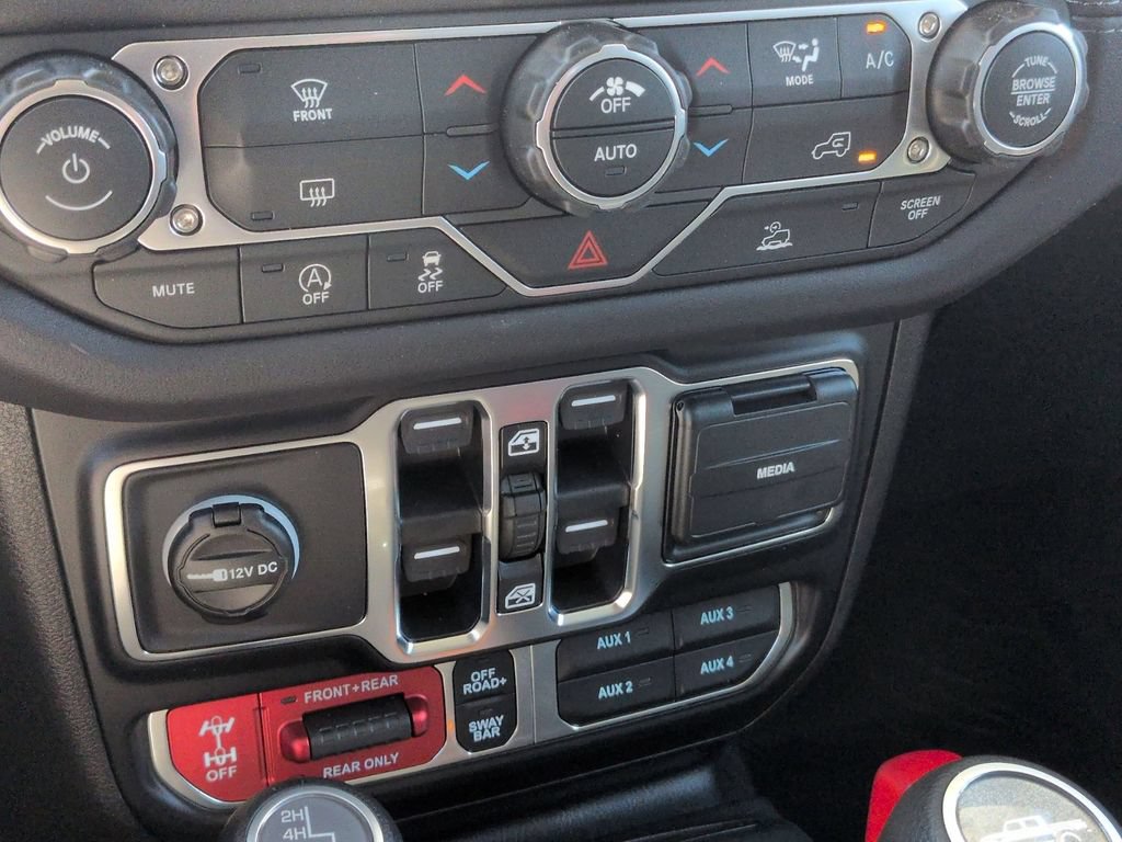 New 2026 Jeep Gladiator Sport AWD/4WD image 23