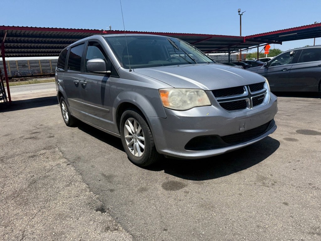 Used 2013 Dodge Grand Caravan SXT w/ UConnect Hands-Free Group