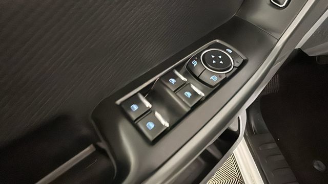Used 2023 Ford F150 XLT AWD/4WD image 11