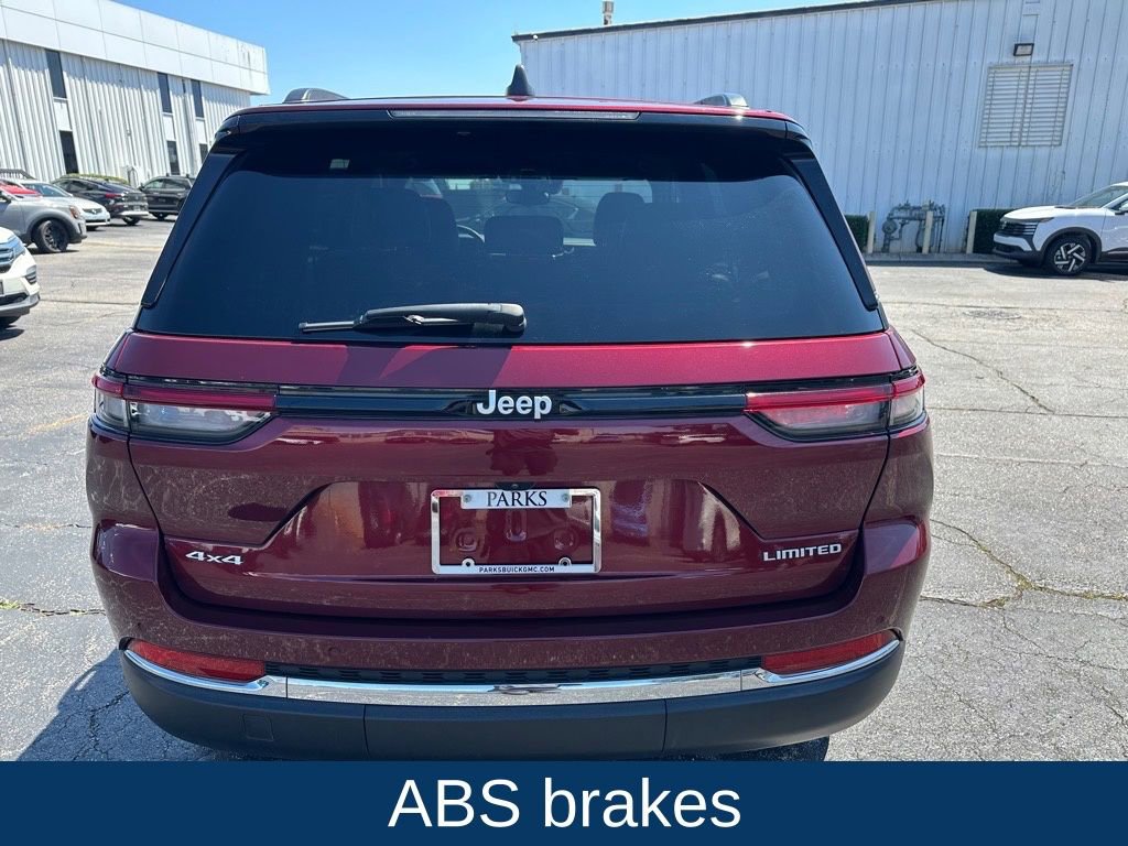 Used 2024 Jeep Grand Cherokee Limited image 11