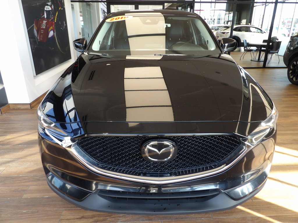 Used 2019 MAZDA CX-5 Touring image 2