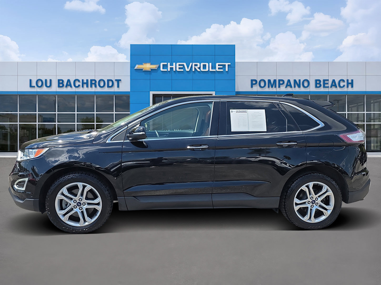 Used 2018 Ford Edge Titanium w/ Equipment Group 302A image 4