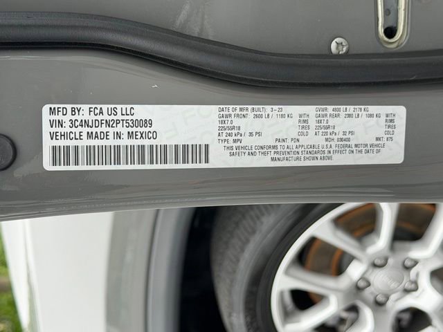 Used 2023 Jeep Compass Latitude AWD/4WD image 18