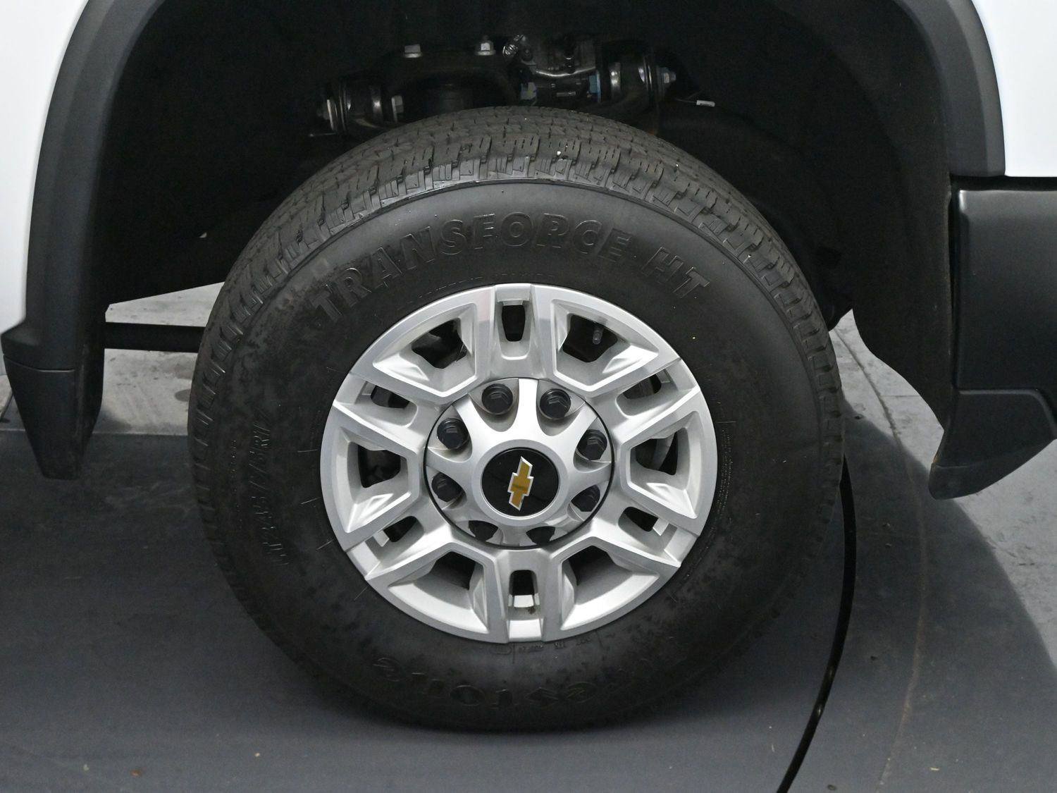 Used 2025 Chevrolet Silverado 2500 W/T w/ WT Convenience Package image 51