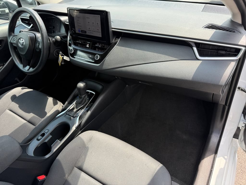 Certified 2024 Toyota Corolla LE FWD image 17
