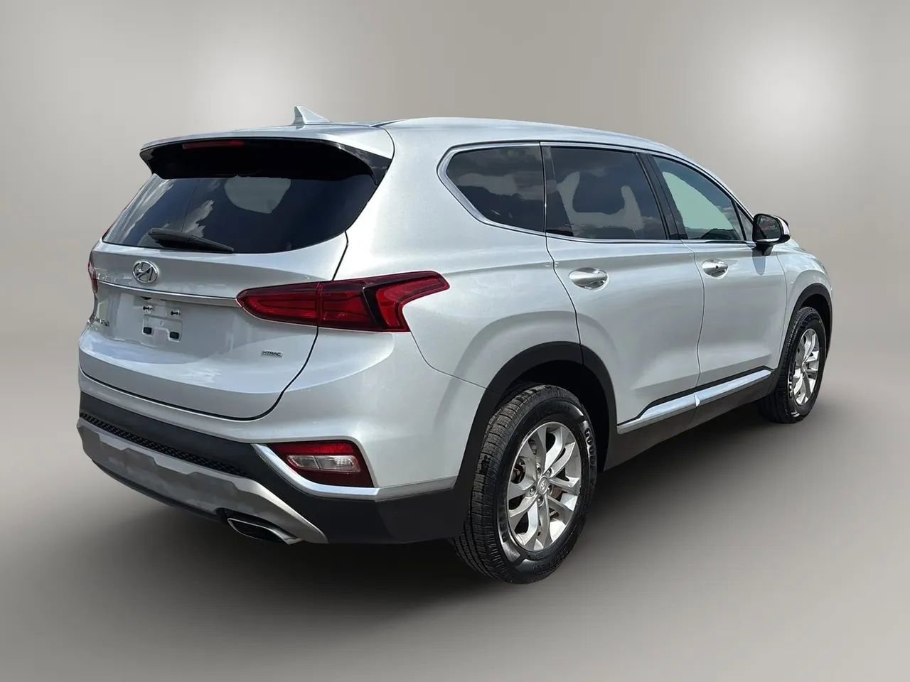 Used 2019 Hyundai Santa Fe SEL AWD/4WD image 5
