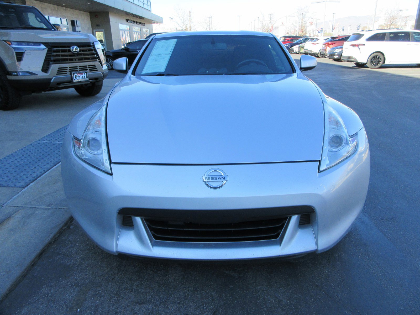 Used 2009 Nissan 370Z Touring w/ Sport Pkg image 16