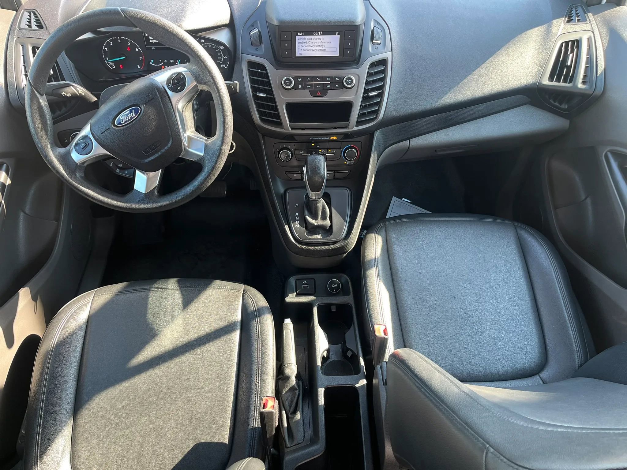 Used 2019 Ford Transit Connect XL image 10