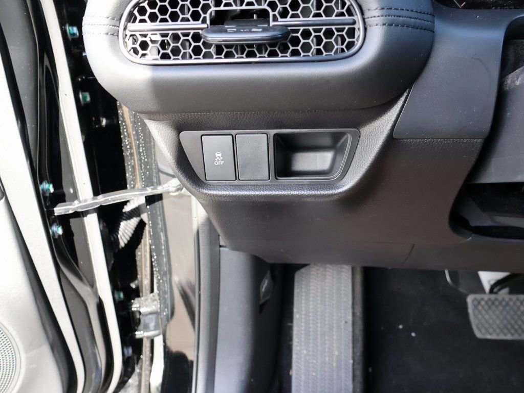 New 2026 Honda HR-V LX image 28