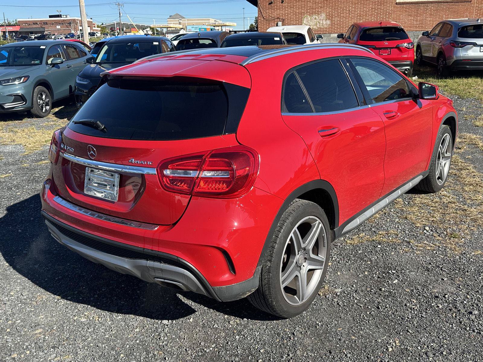 Used 2016 Mercedes-Benz GLA 250 4MATIC image 8