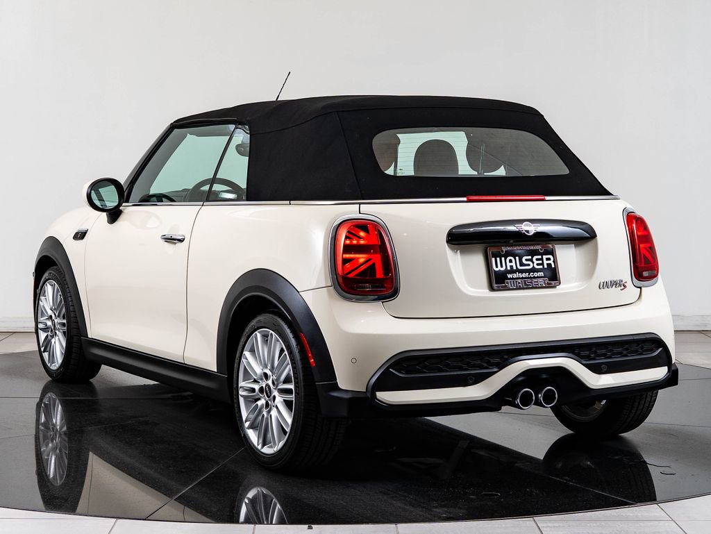 Used 2022 MINI Cooper S w/ Driver Assistance Package FWD image 7