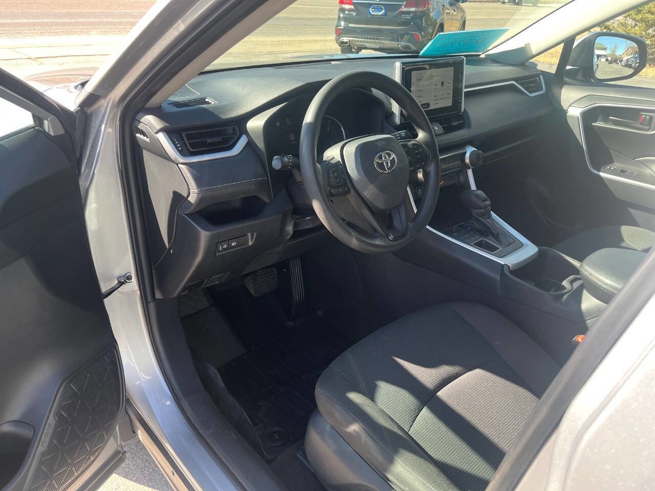 Used 2023 Toyota RAV4 LE image 11