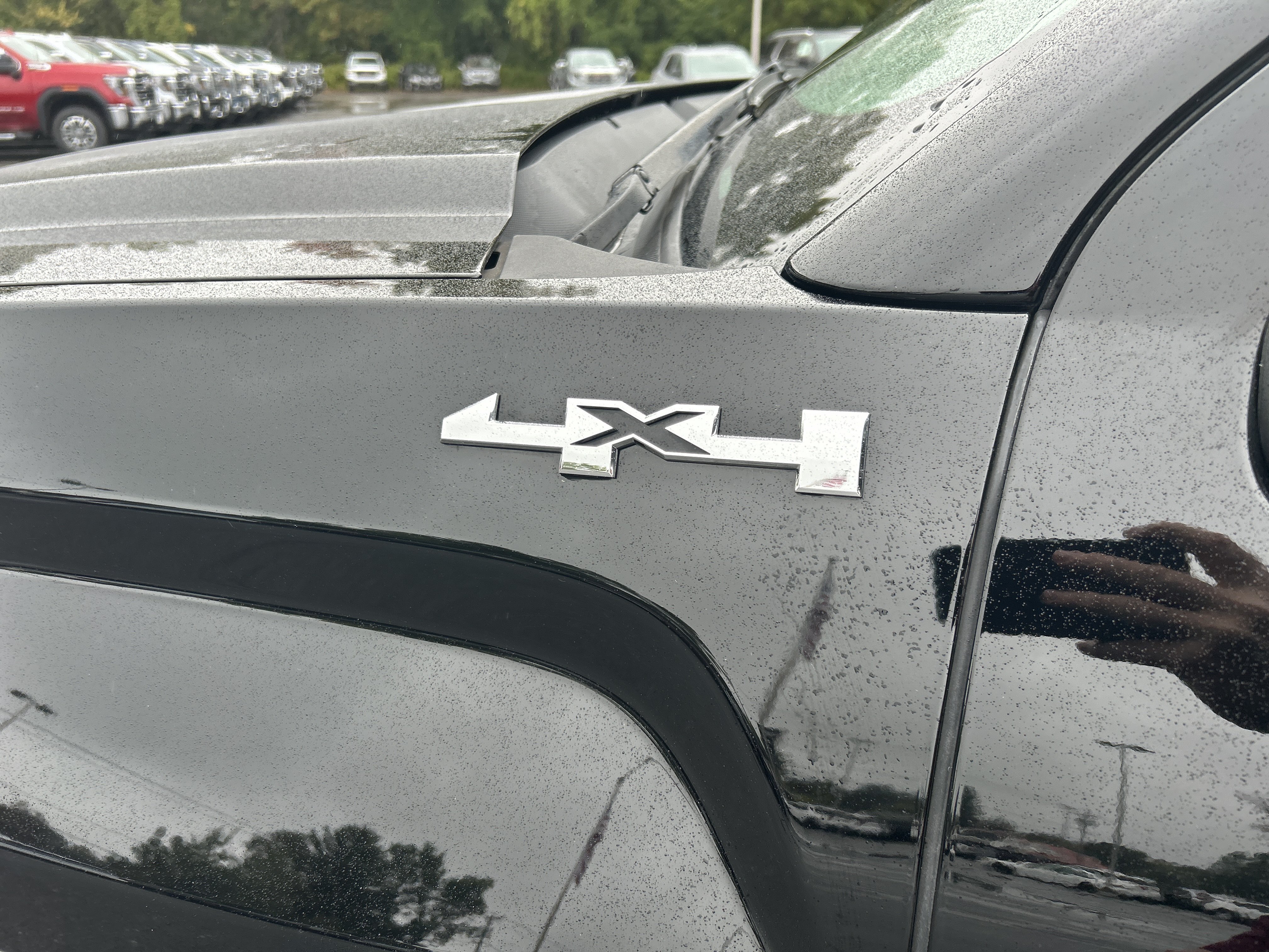 Certified 2018 GMC Sierra 1500 4x4 Double Cab w/ Elevation Edition image 4