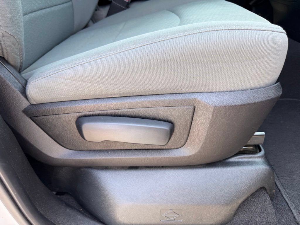 Used 2016 RAM 1500 Express w/ Popular Equipment Group AWD/4WD image 32