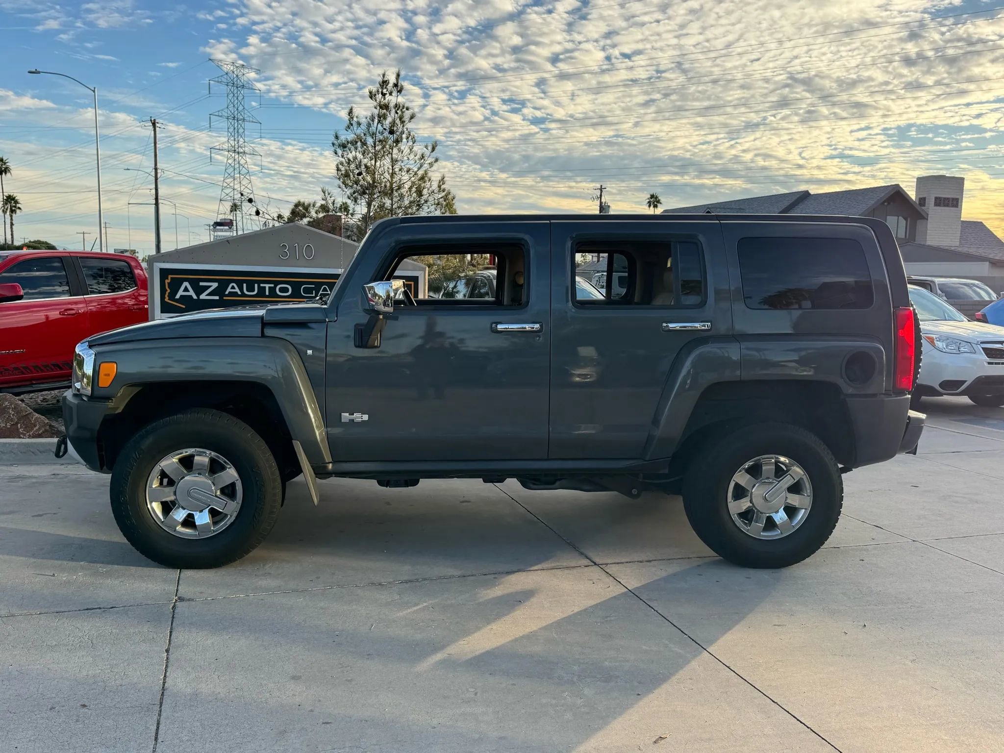 Used 2008 HUMMER H3 Luxury image 9