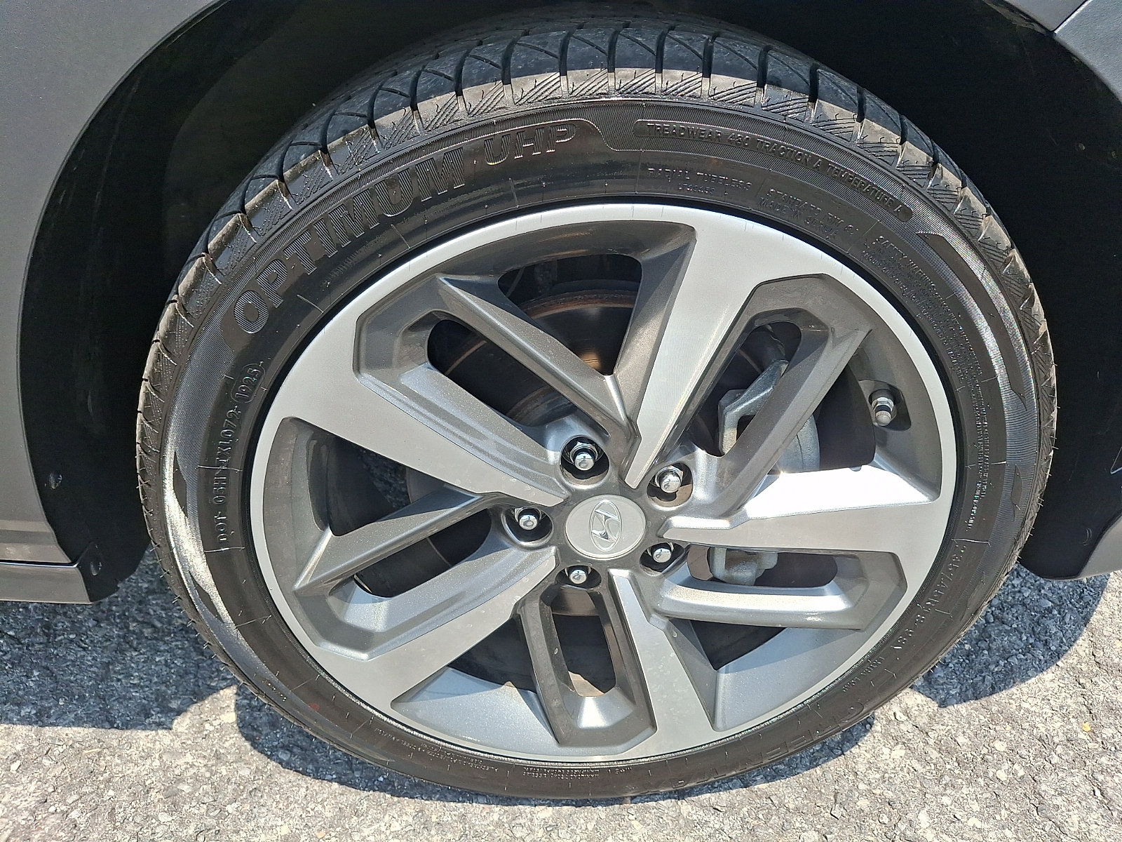 Used 2020 Hyundai Kona Limited AWD/4WD image 8