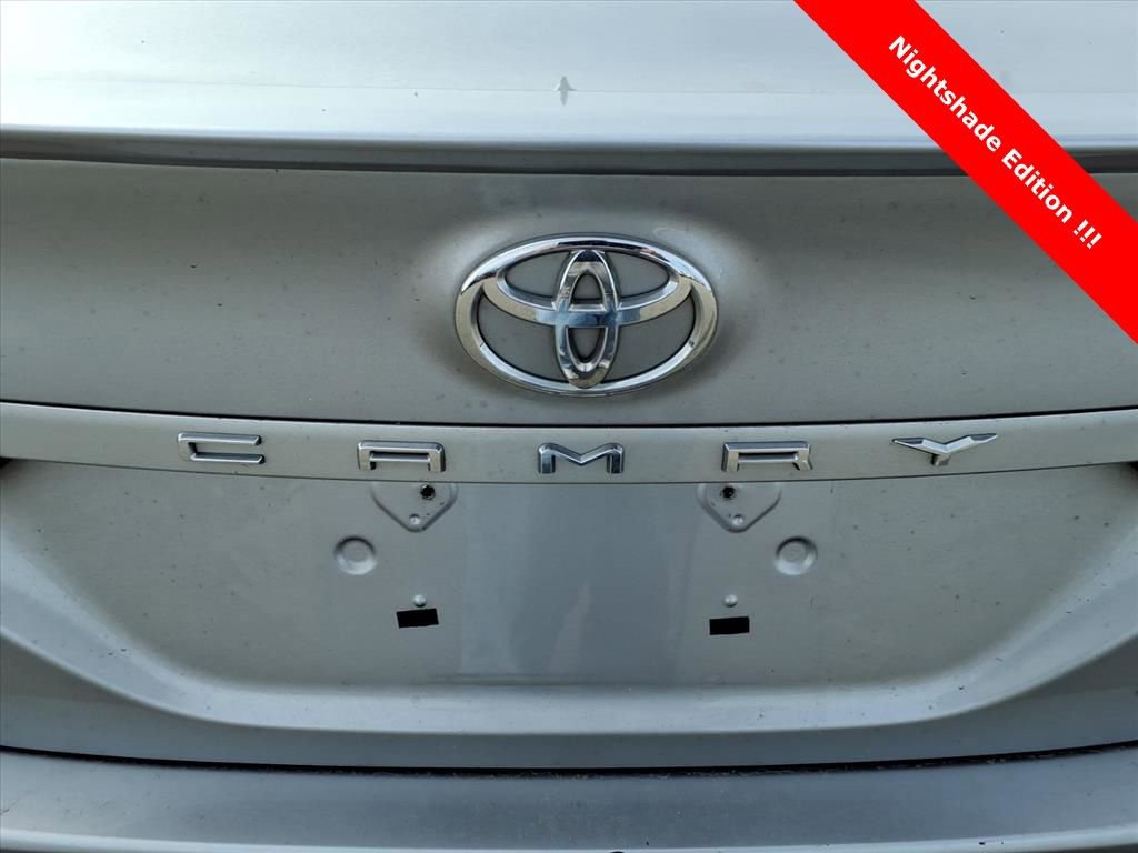 Used 2020 Toyota Camry SE image 9