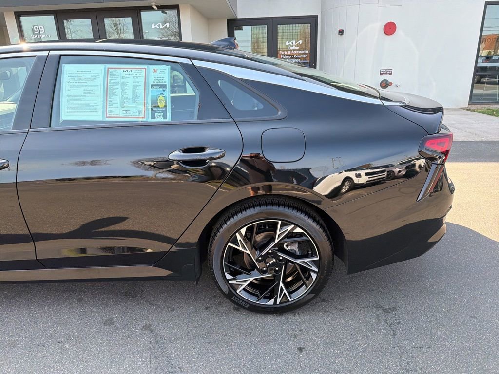 Used 2025 Kia K5 GT-Line w/ GT-Line Premium Package FWD image 8