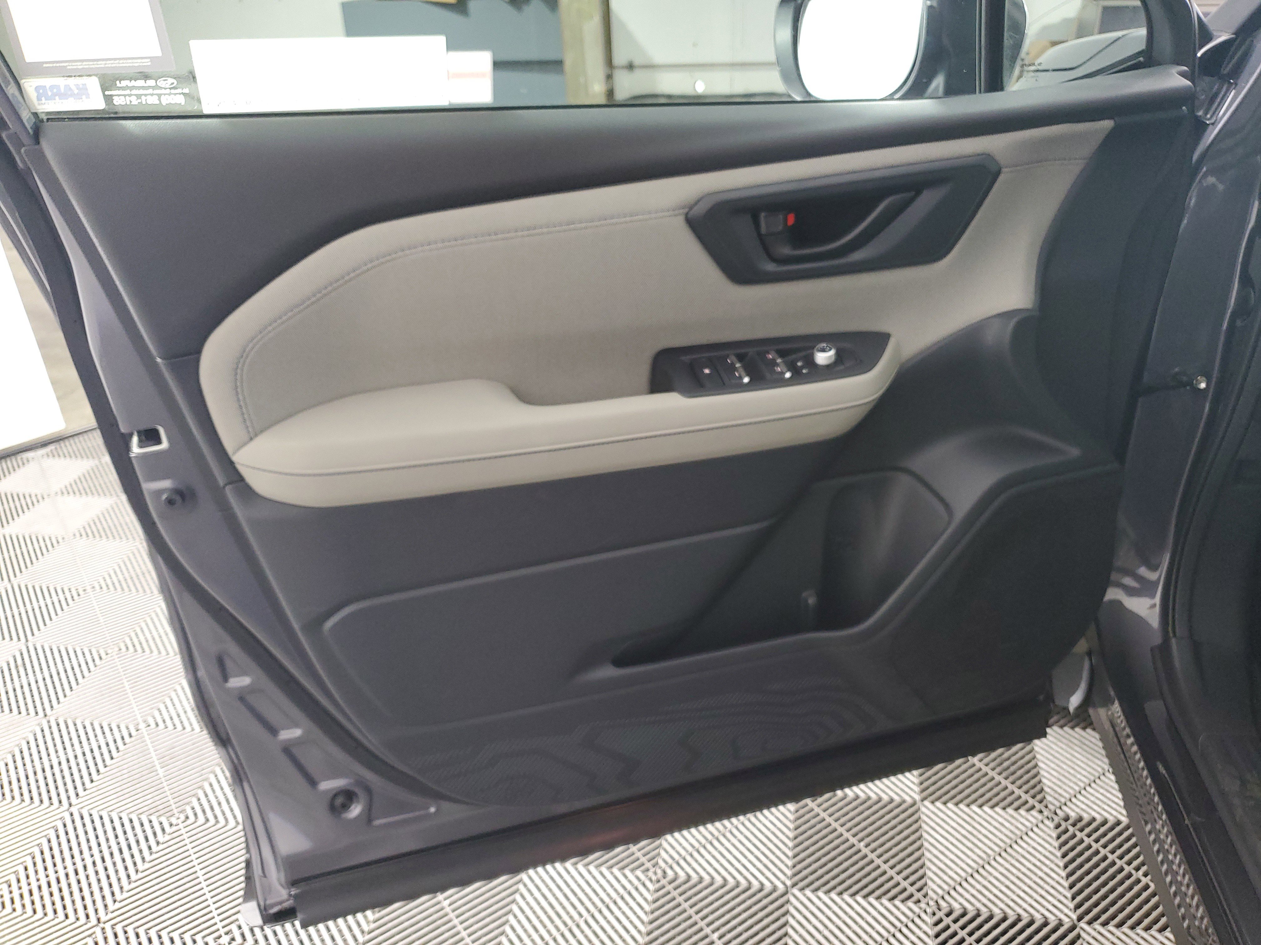 Used 2026 Subaru Forester Premium image 29