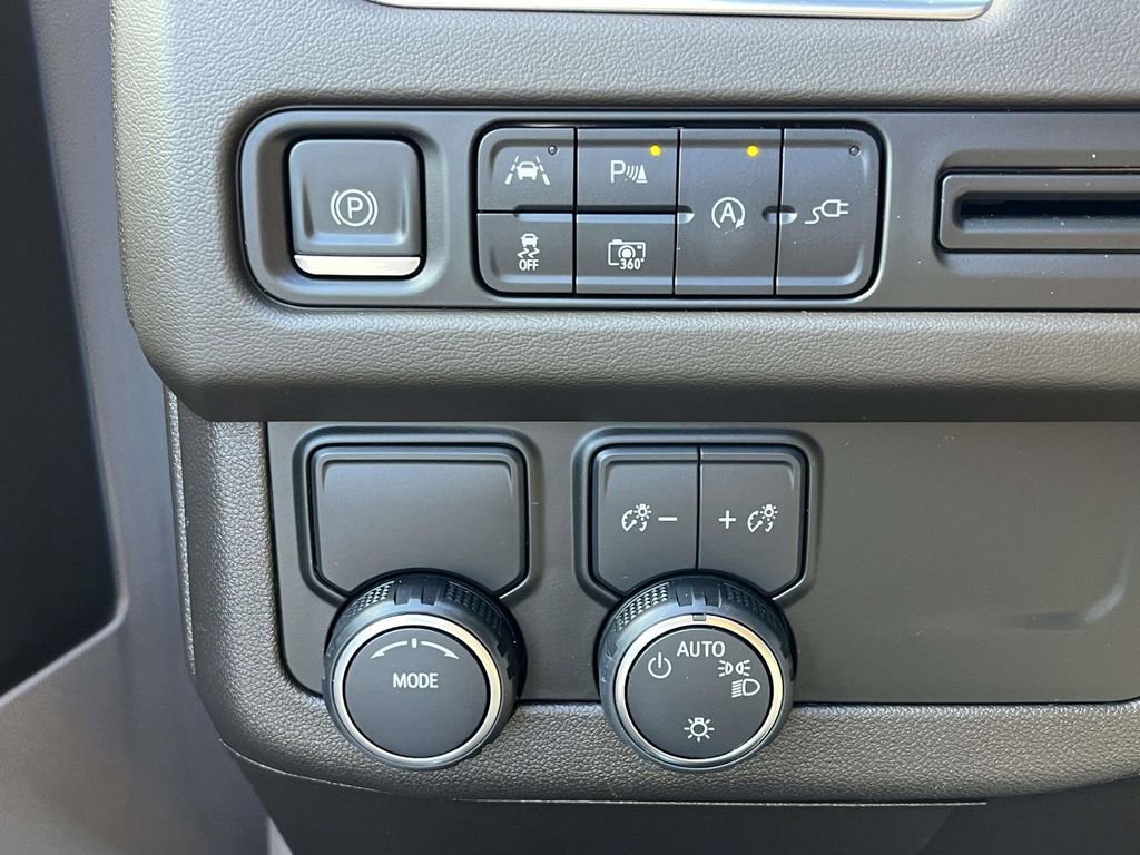 Used 2022 Chevrolet Tahoe LT w/ Luxury Package image 30