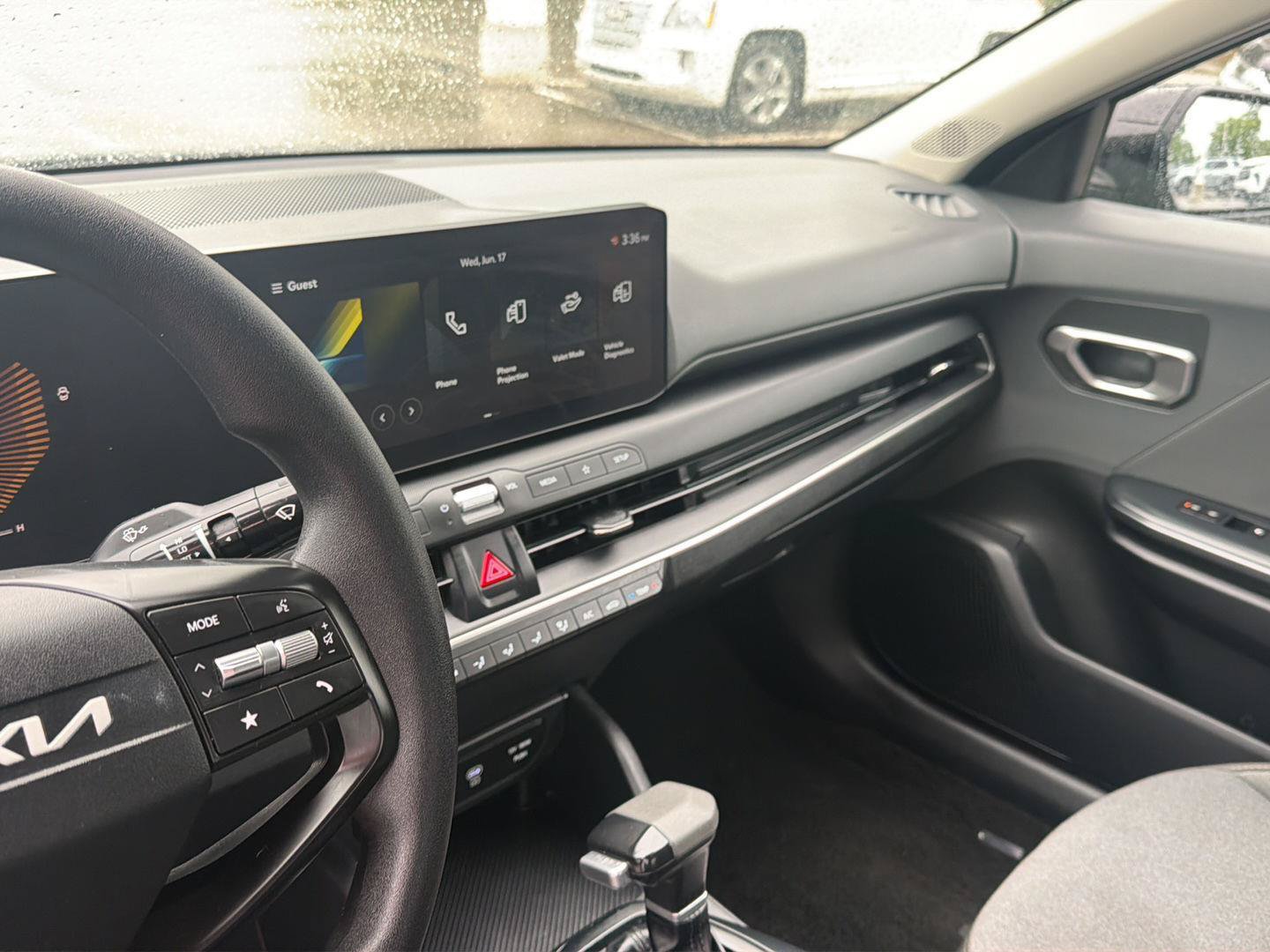 Used 2025 Kia K4 FWD image 16
