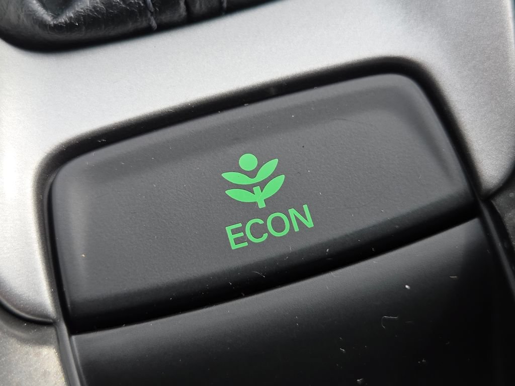 Certified 2018 Honda Accord EX image 11