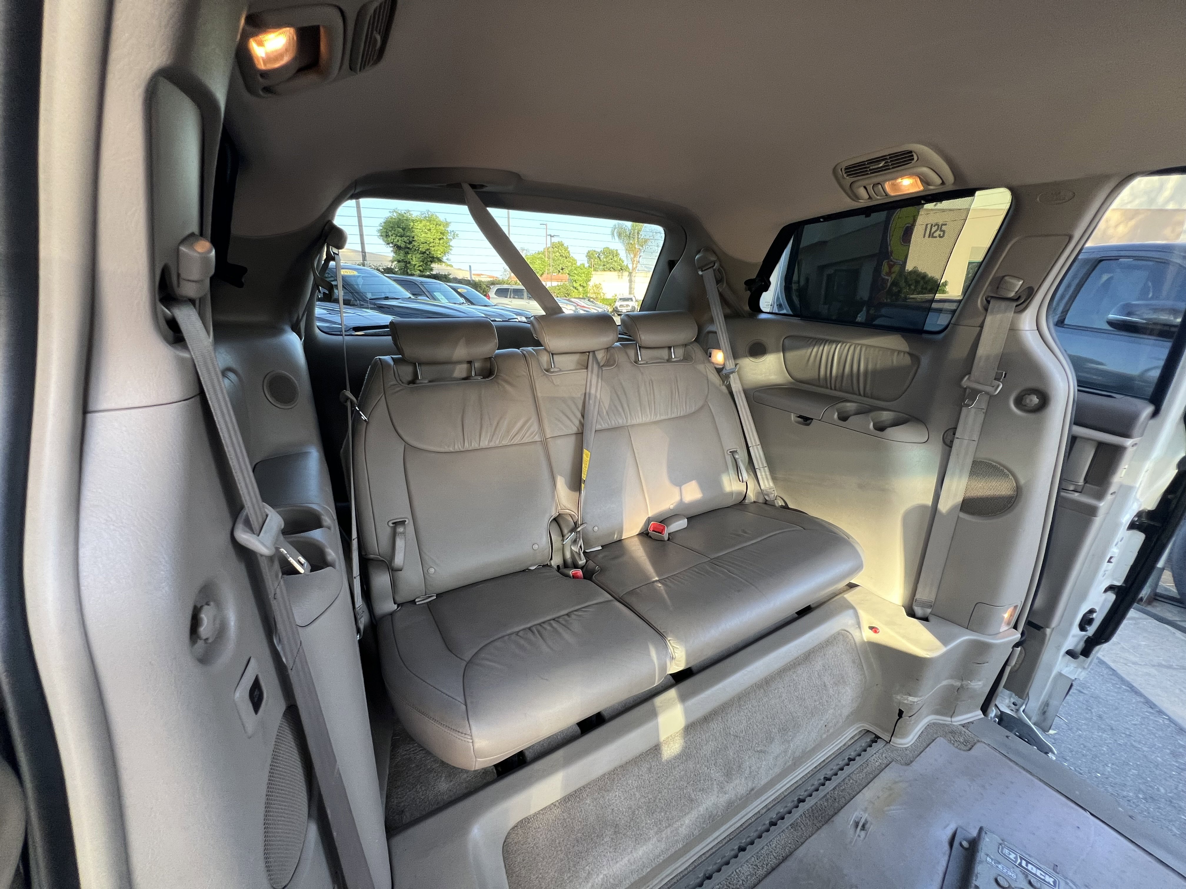 Used 2008 Toyota Sienna XLE image 23