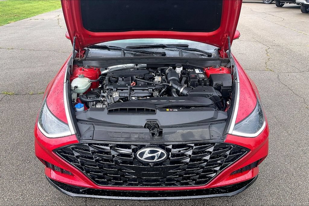 Used 2020 Hyundai Sonata Limited FWD image 9