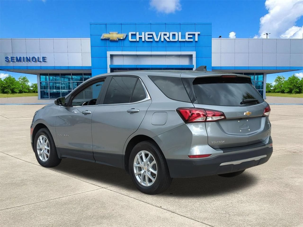 Certified 2024 Chevrolet Equinox LT FWD image 3