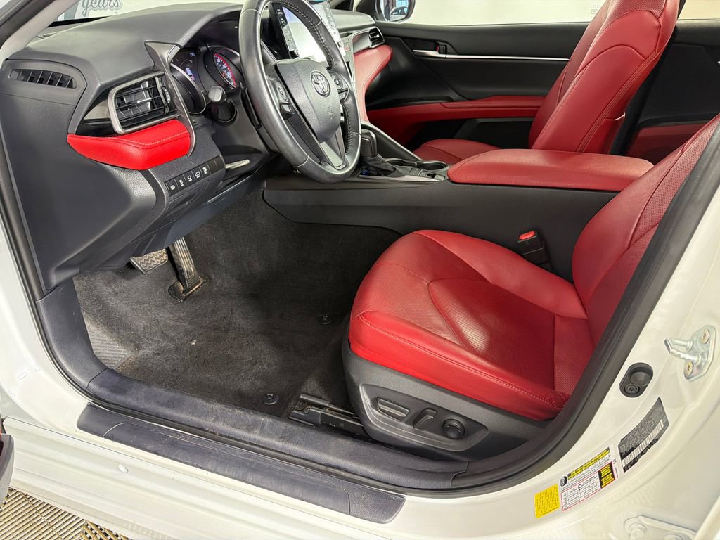 Used 2021 Toyota Camry XSE w/ Navigation Package FWD image 11