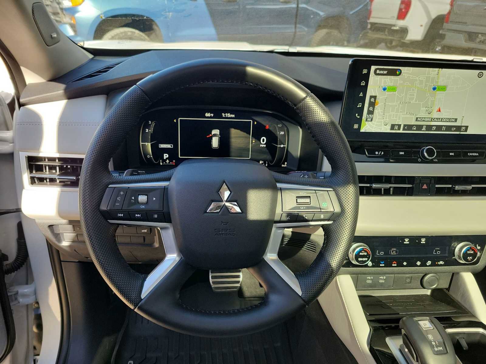 Used 2025 Mitsubishi Outlander SEL image 15