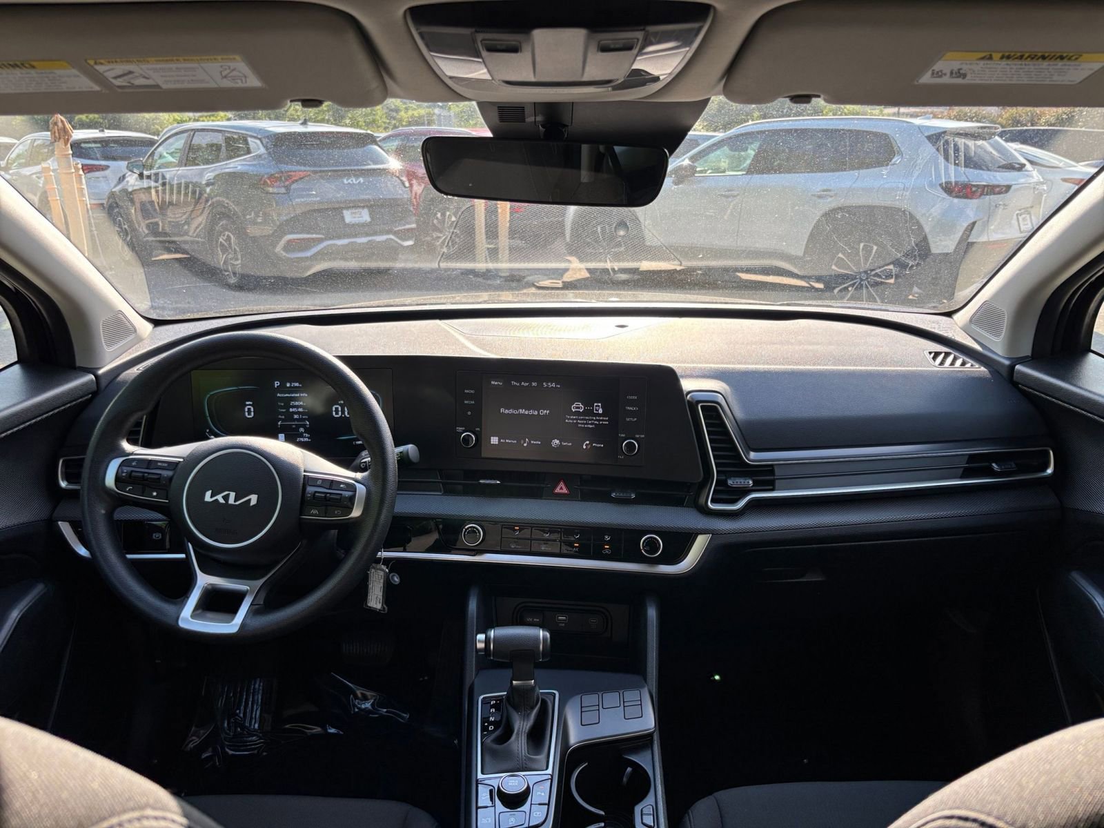 Used 2025 Kia Sportage LX FWD image 29