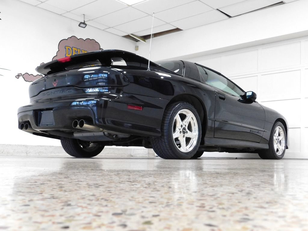 Used 1997 Pontiac Firebird Trans Am RWD image 8