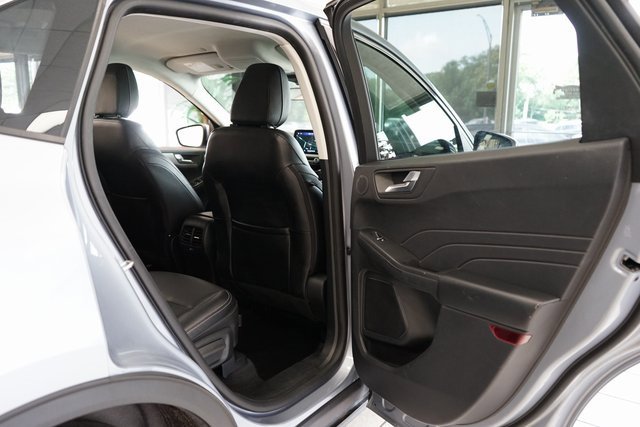 Used 2022 Ford Escape SEL w/ Technology Package image 43