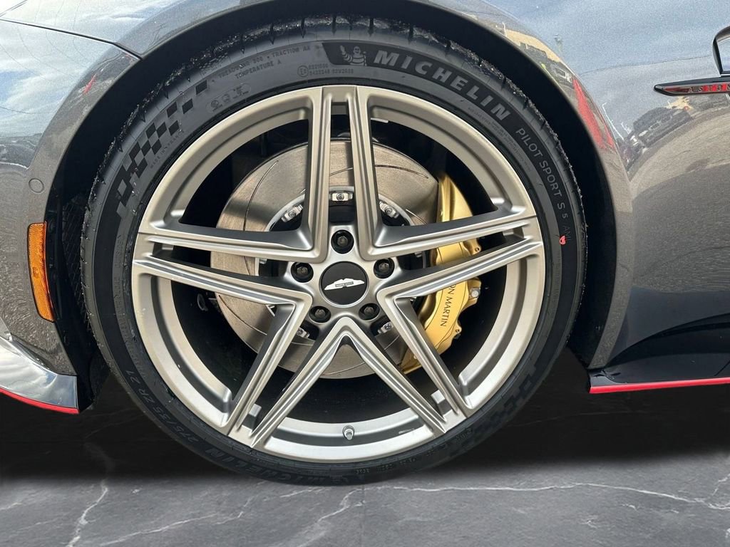 New 2026 Aston Martin V8 Vantage S image 33